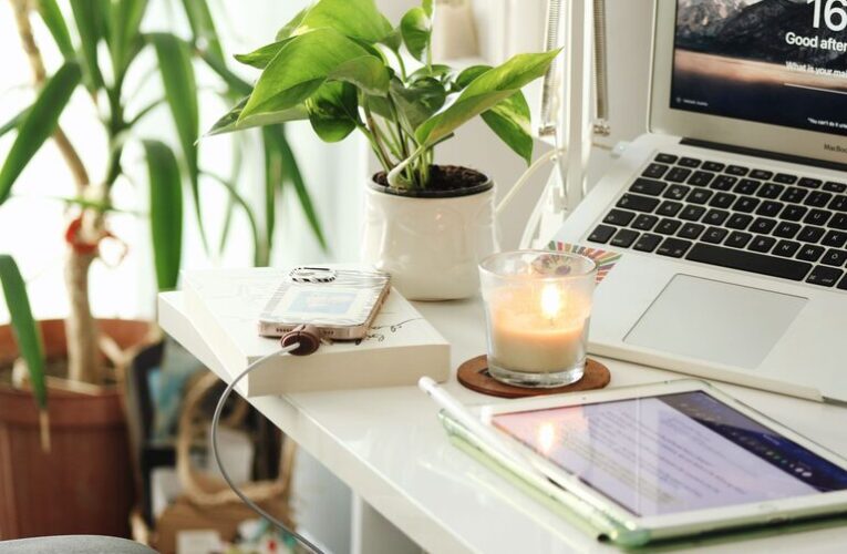 Tips for Creating a Relaxing Home Workspace to Boost Productivity