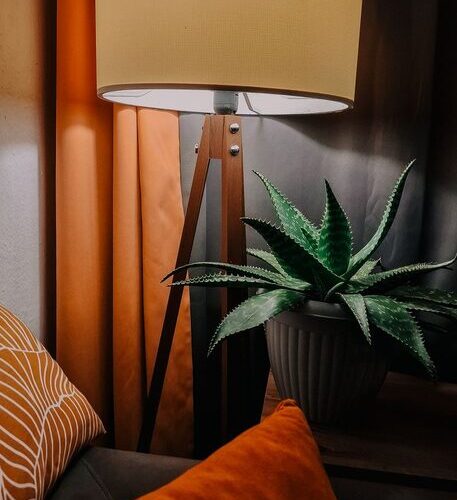 Tips for Creating a Cozy and Inviting Living Room Space